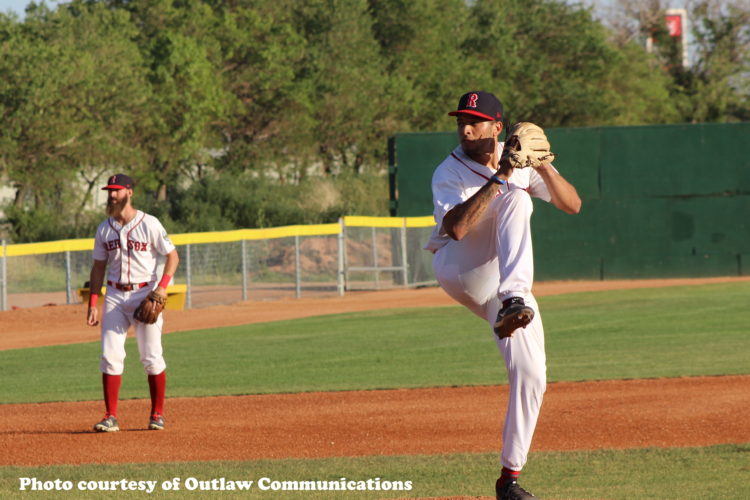 https://www.reginaredsox.com/assets/Pitcher.jpg